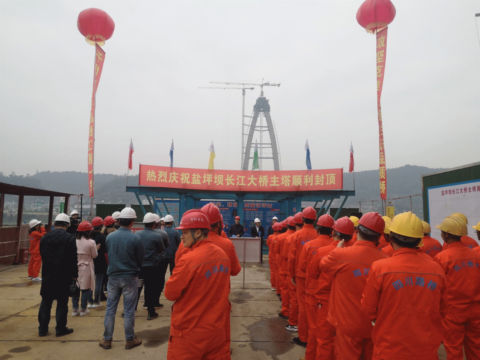 宜宾新闻网11月16日讯(记者 曾江)作为宜宾市城市内环线重要跨江