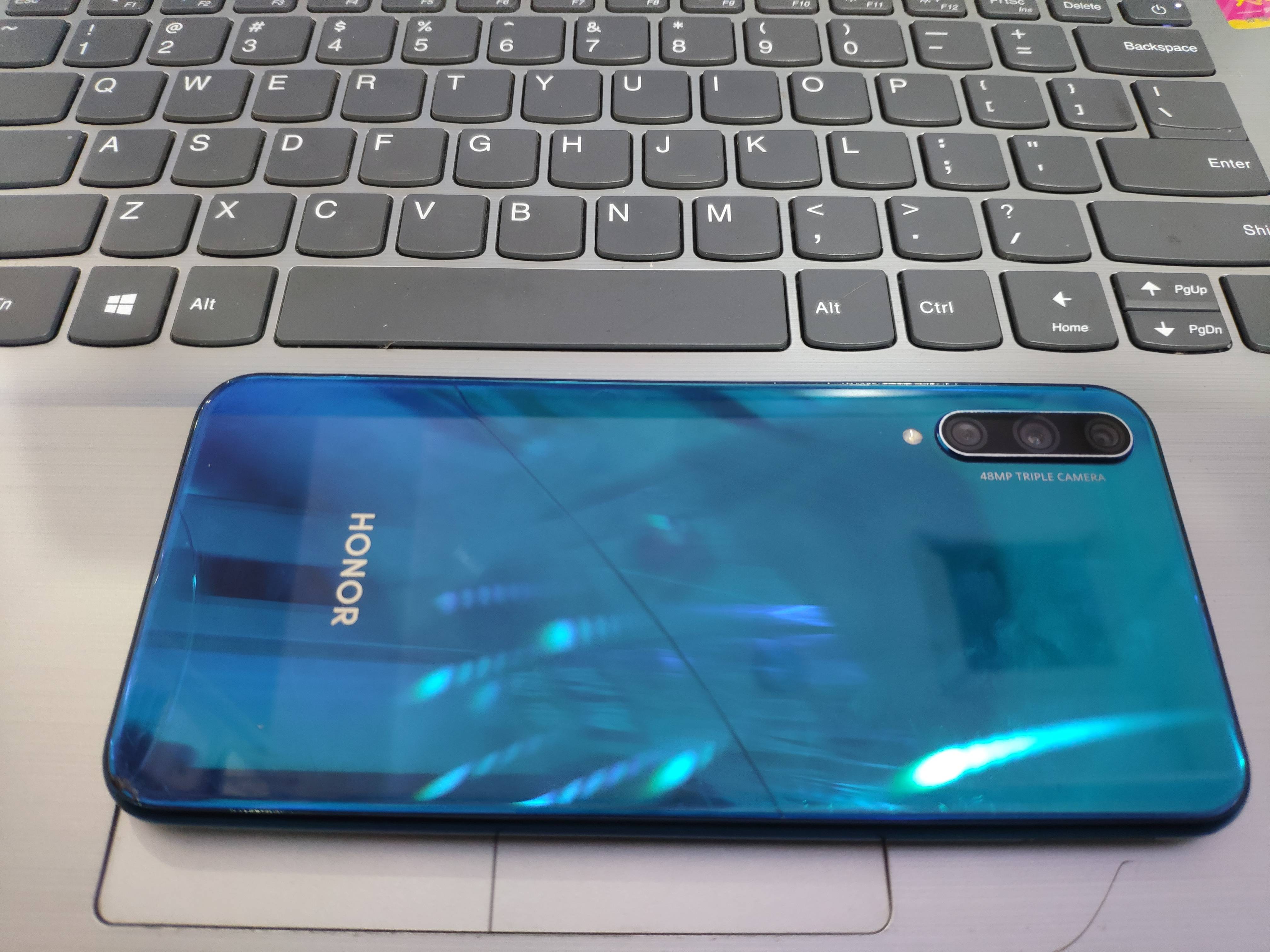 华为荣耀 20青春 6 64 换屏花机