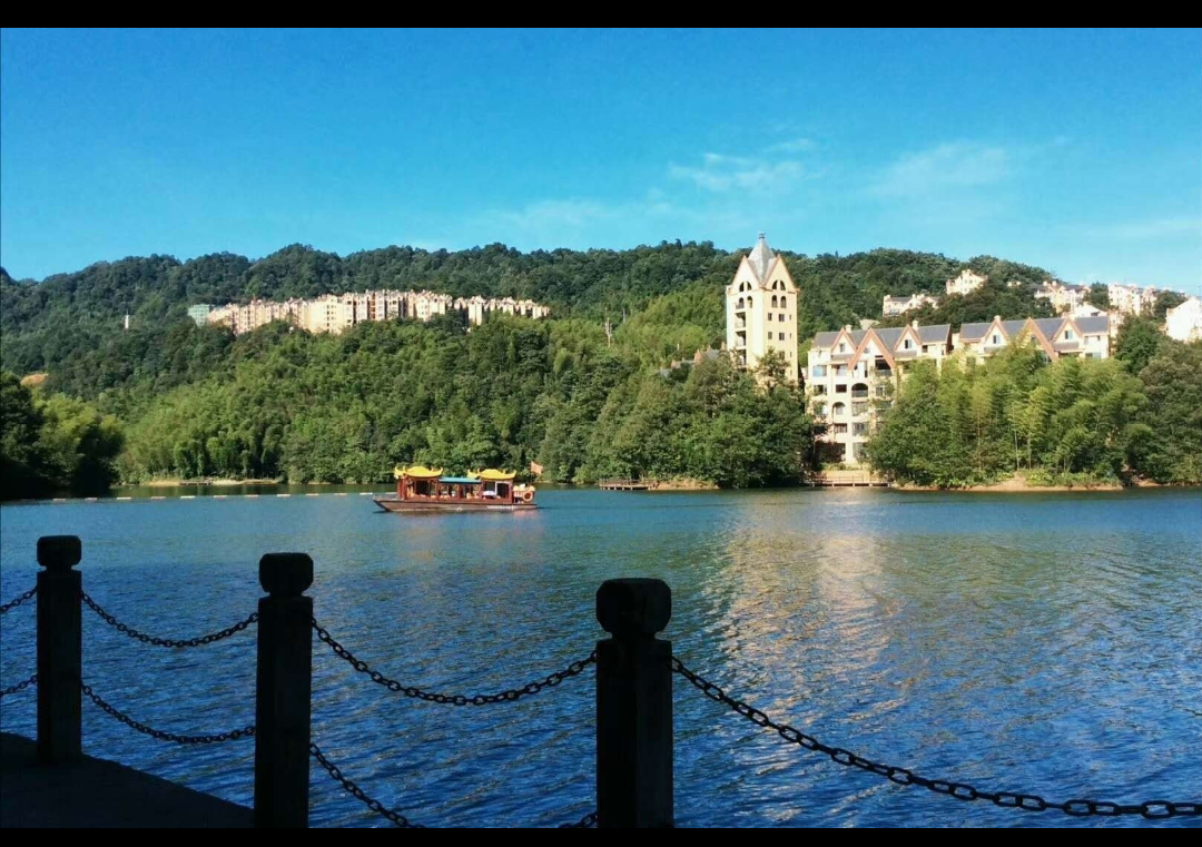 天岛湖的避暑房能买吗